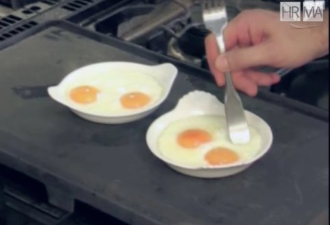 Logo Huevo al plato